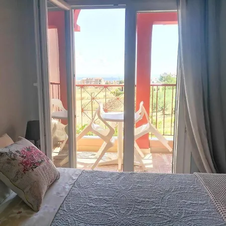 Case de vacanță Spathies - Maizonette At Village