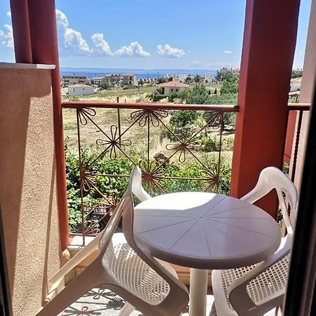 Casa de Férias Spathies - Maizonette At Village Nikiti (Sithonia)